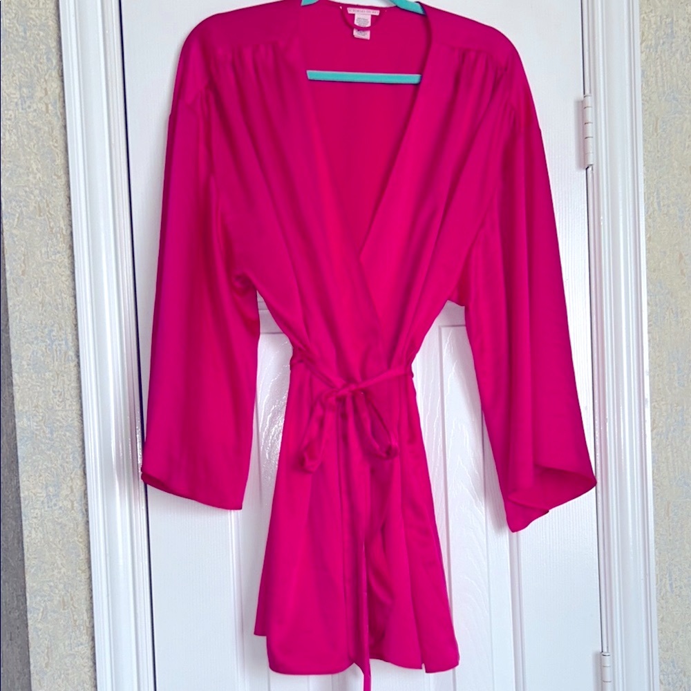 Victoria's Secret Hot Pink tulip Satin Robe